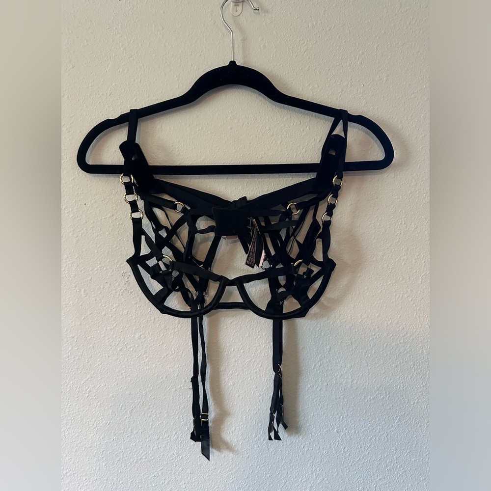 VS Lingerie Set